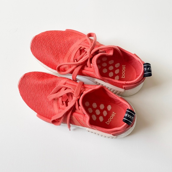 Women’s Adidas NMD - Picture 2 of 5